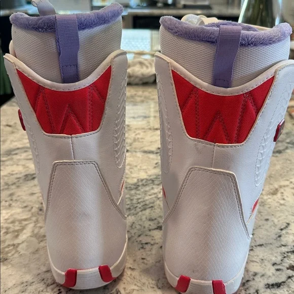 Salomon Pearl Boa Women's Snowboard Boots - White and Lavender - Picture 3 of 7